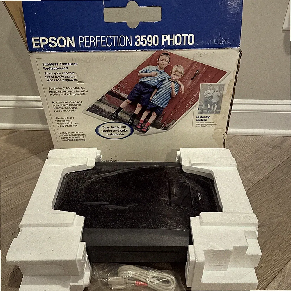 New Genuine Epson Perfection 3590 Color Photo Scanner Printer Wow Fast Shipping