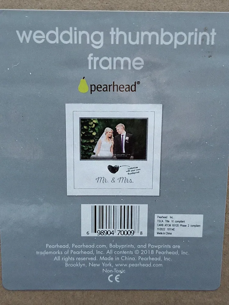 Pearhead Heart Thumbprint Photo Frame and Ink Kit, Wedding Keepsake Registry